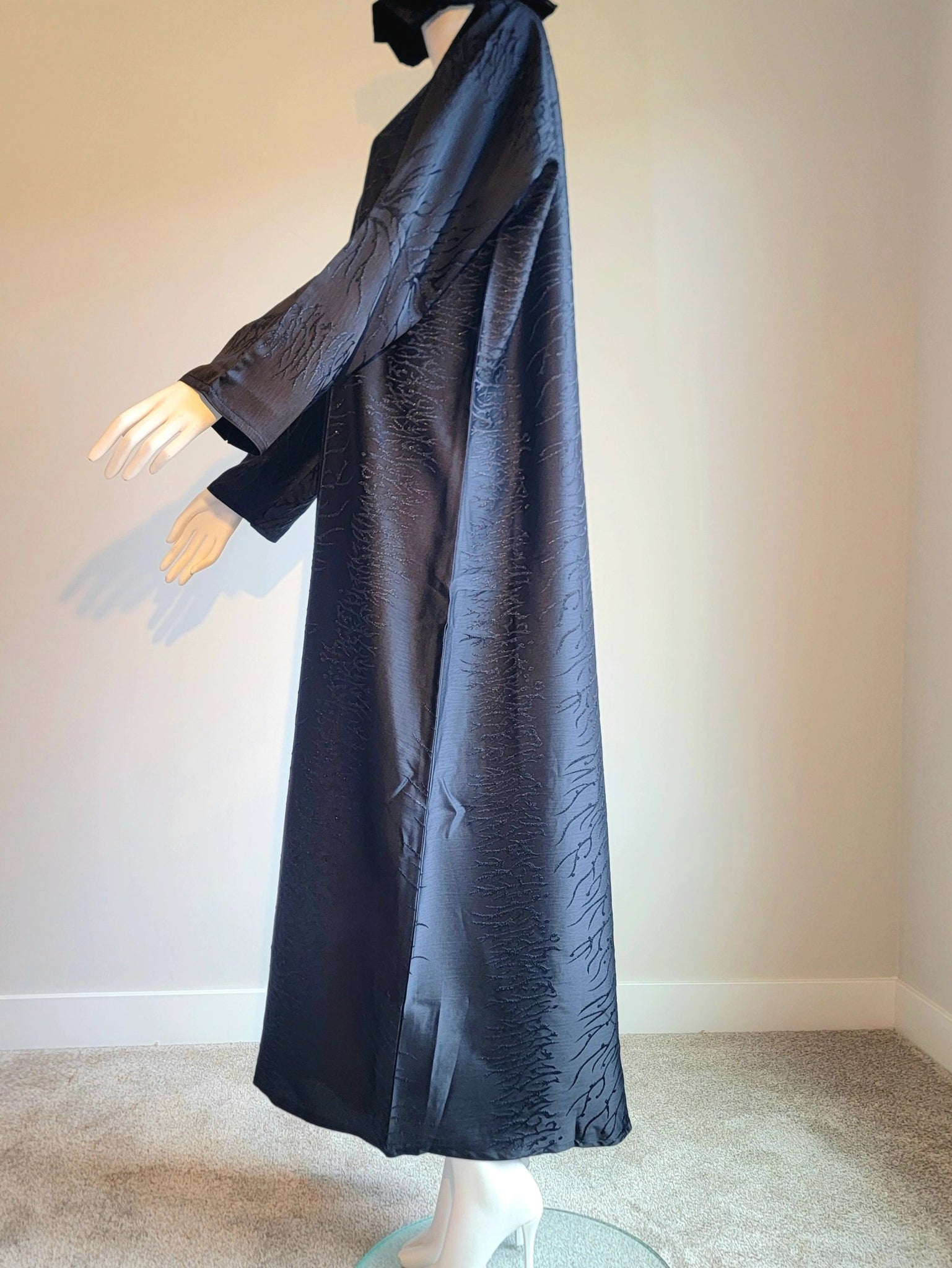 Layali Black Open Abaya - Emara ModestyAbaya