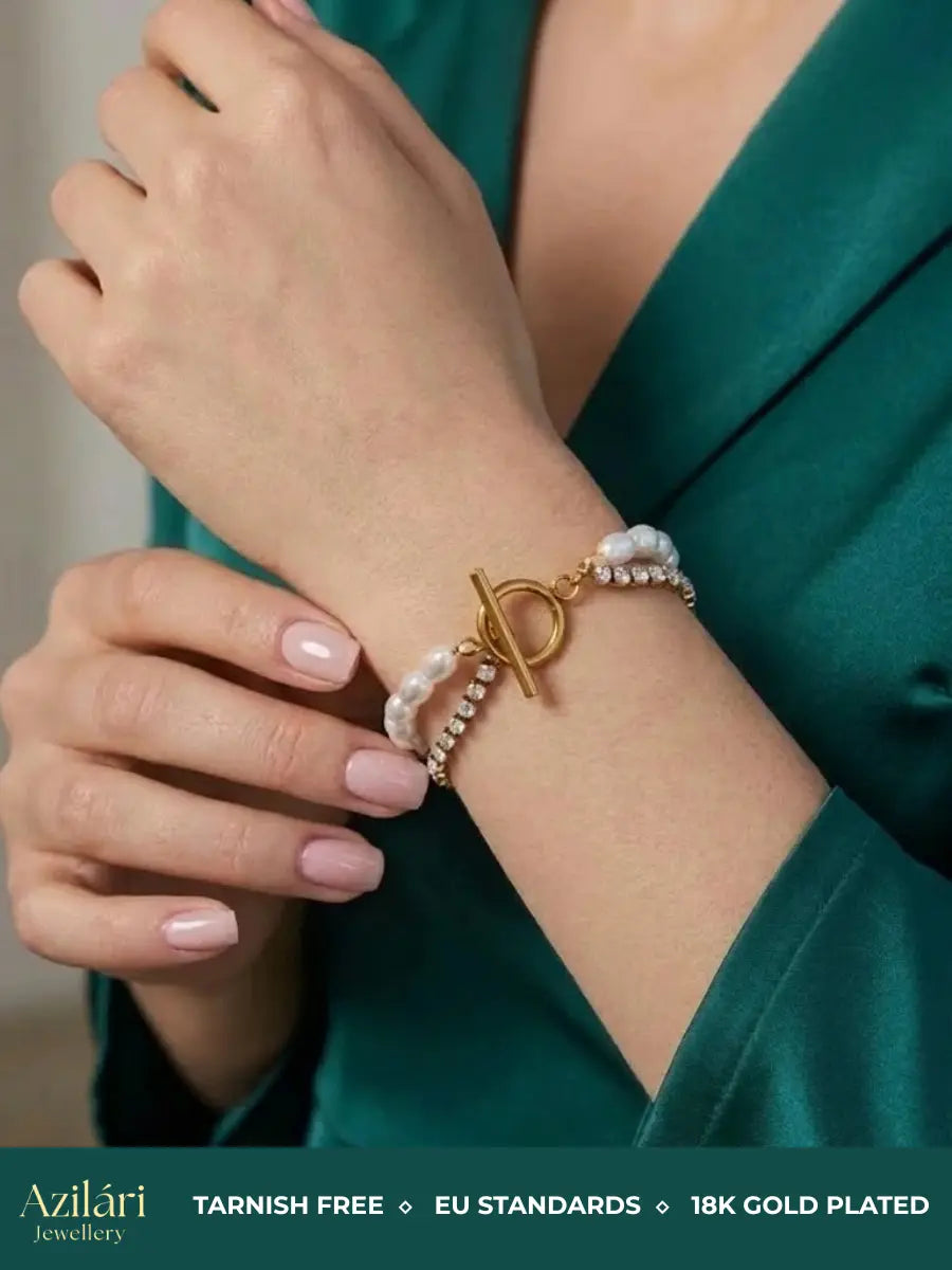 Lyxigt guldpläterat armband med dubbelkedja, glaspärlor och strass