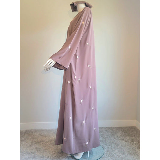 Luxury abaya dress  with open kimono design and flower embroidery 